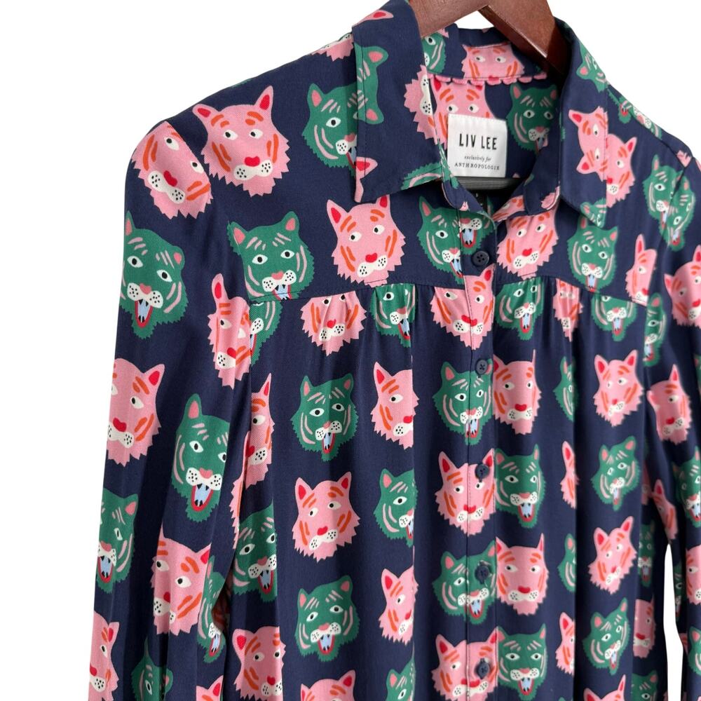 Anthropologie Liv Lee Small Navy Tigers Whimsy Buttondown Shirt Blouse Top - Picture 5 of 9